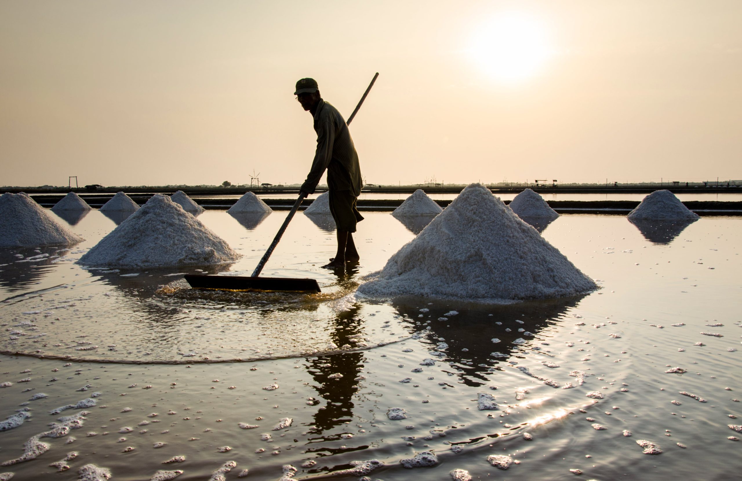 Chemical Grade Salt: How It Powers the Global Chemical Manufacturing Industry