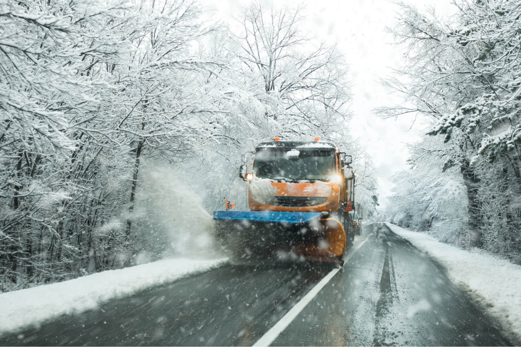 Deicing salt for snow melting: The Science Behind Winter Road Safety