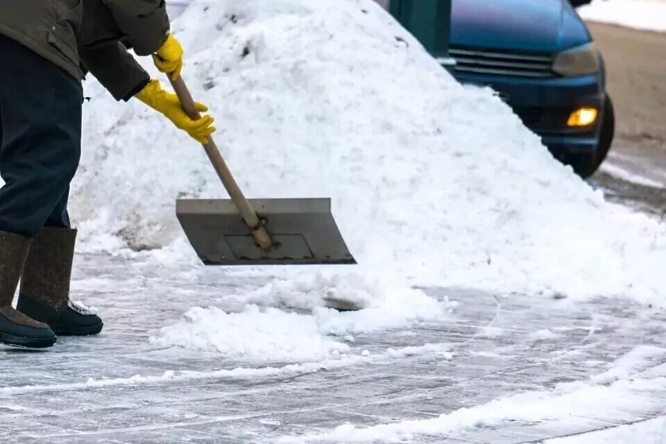 Municipal road salt optimization: The Strategic Blueprint for Smarter Winter Maintenance 2 Municipal road salt optimization: The Strategic Blueprint for Smarter Winter Maintenance